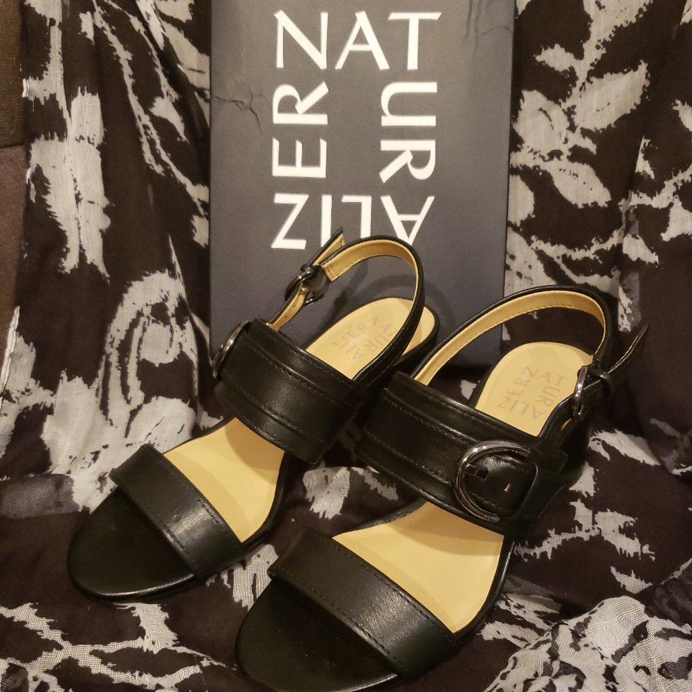 Naturalizer 'Kaylee' Black Leather Sandals - NIB